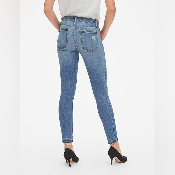 GAP Women's Blue Skinny Jeans - Picture 3 of 10